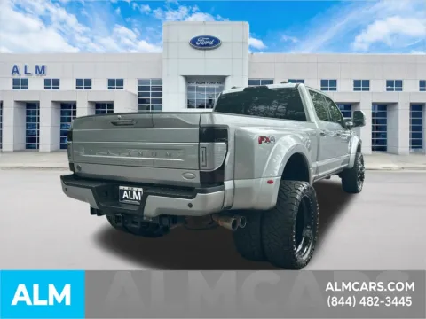 More photos of 2022 Ford F-450SD Platinum at ALM Ford Marietta, GA