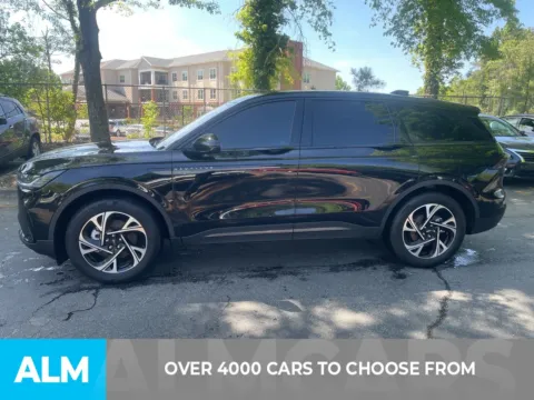 Photos of 2025 Lincoln Nautilus Premiere for sale in Marietta, GA at ALM Ford Marietta