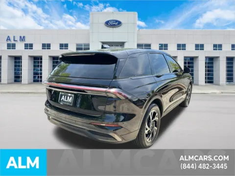 More photos of 2025 Lincoln Nautilus Premiere at ALM Ford Marietta, GA