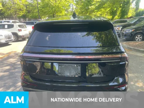 More photos of 2025 Lincoln Nautilus Premiere at ALM Ford Marietta, GA