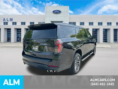 More photos of 2025 Chevrolet Suburban Z71 at ALM Ford Marietta, GA