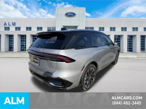 More photos of 2025 Lincoln Nautilus Reserve at ALM Ford Marietta, GA