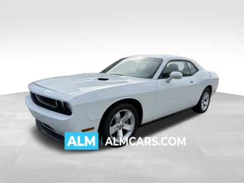 White 2013 Dodge Challenger SXT for sale in Marietta, GA
