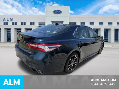 More photos of 2020 Toyota Camry SE at ALM Ford Marietta, GA