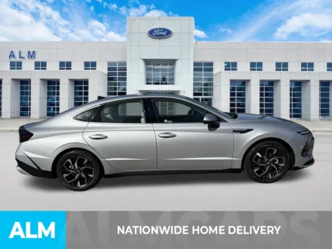 More photos of 2025 Hyundai Sonata SEL at ALM Ford Marietta, GA