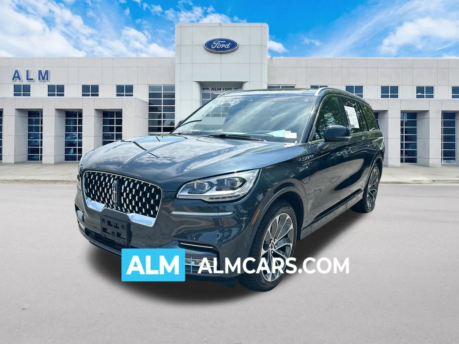 2023 Lincoln Aviator Grand Touring AWD's photo
