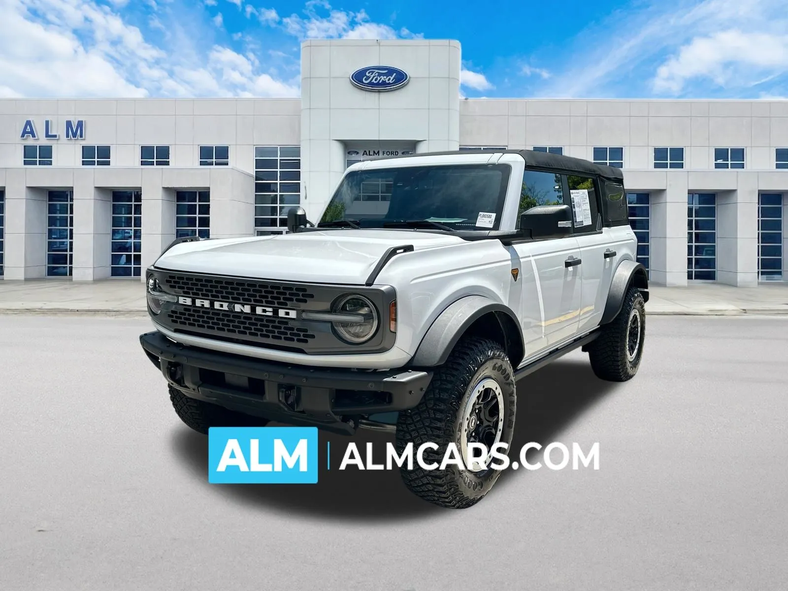 2023 Ford Bronco Badlands 4x4's photo