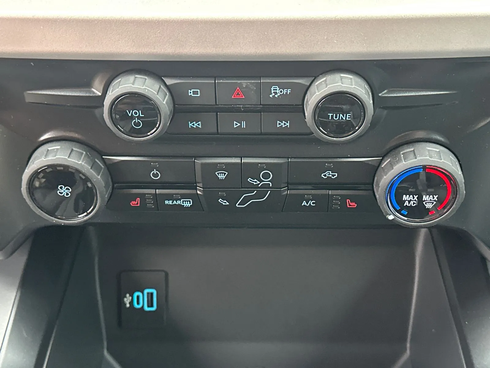 2026 Ford F-250 Super Duty XLT - Photo 30