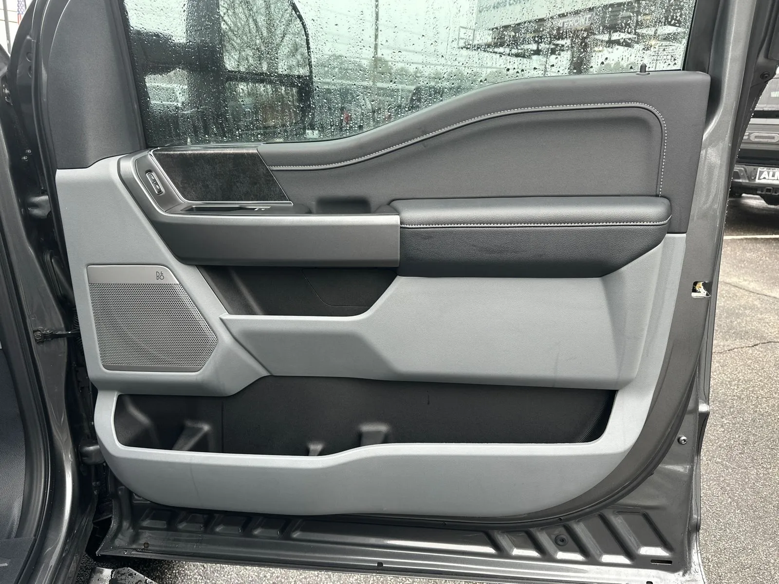 2026 Ford F-250 Super Duty XLT - Photo 13