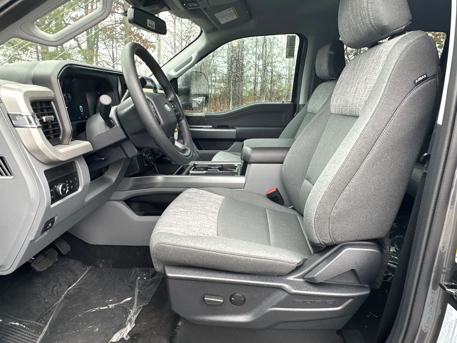 2026 Ford F-250 Super Duty XLT - Photo 8