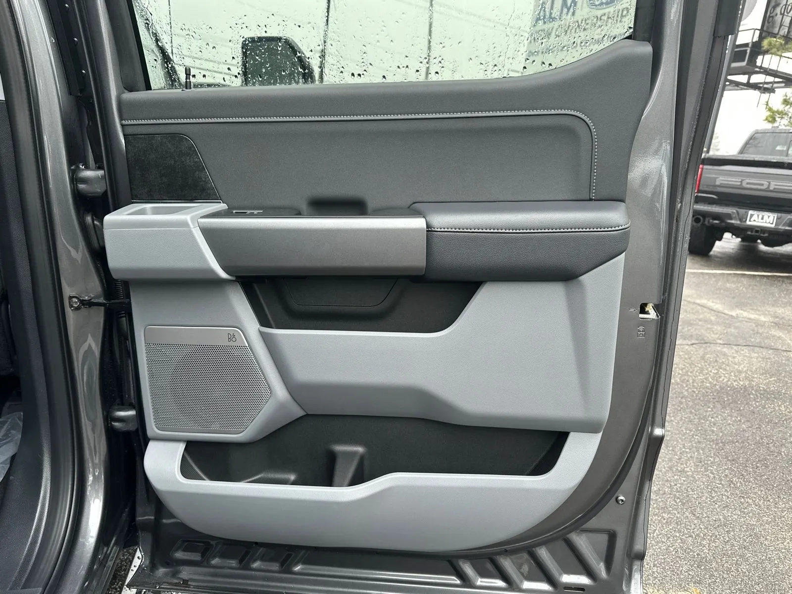 2026 Ford F-250 Super Duty XLT - Photo 15