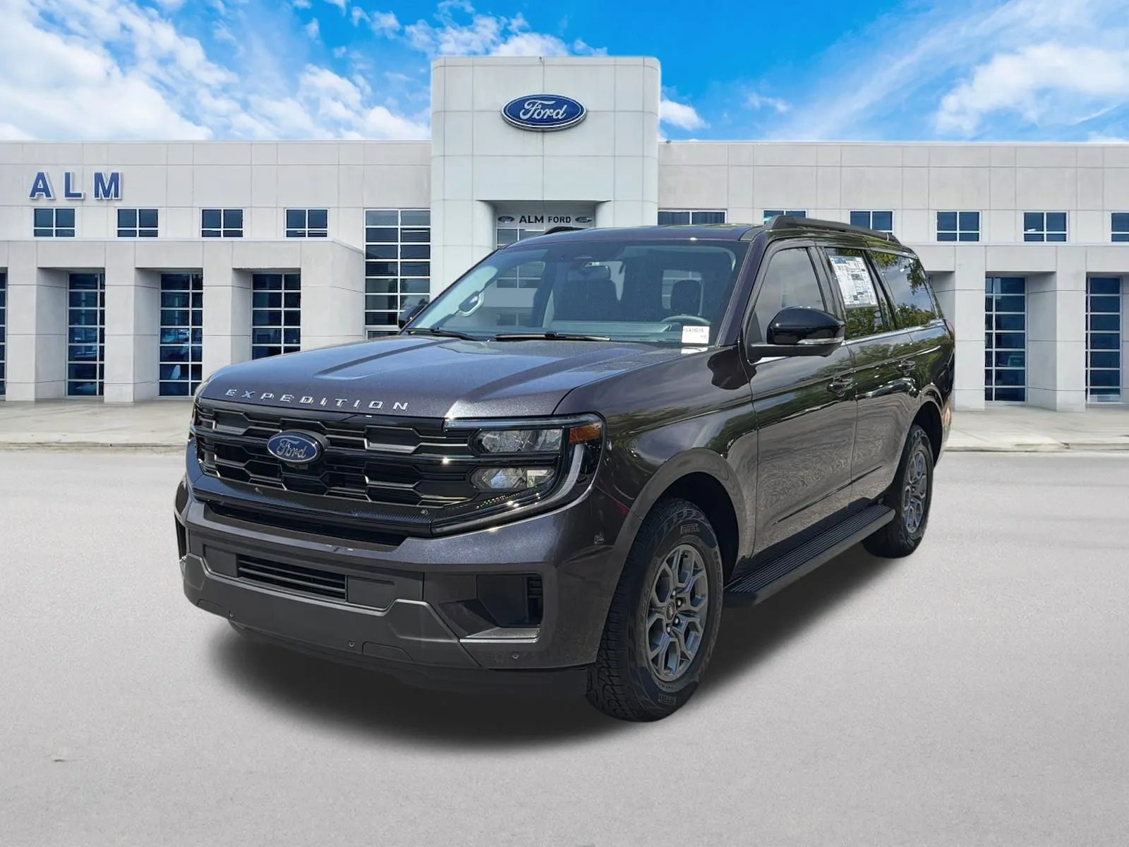 2026 Ford Expedition Active's photo