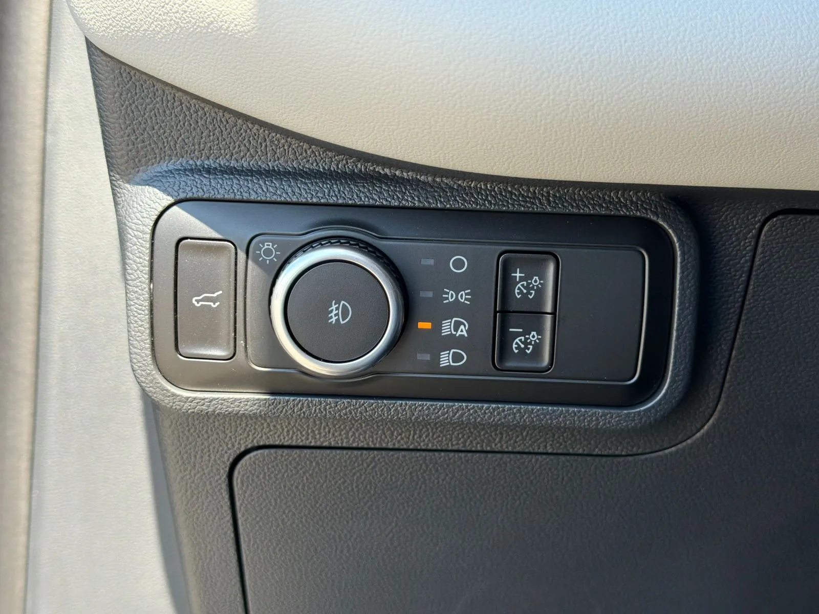 2026 Ford Explorer Active - Photo 36