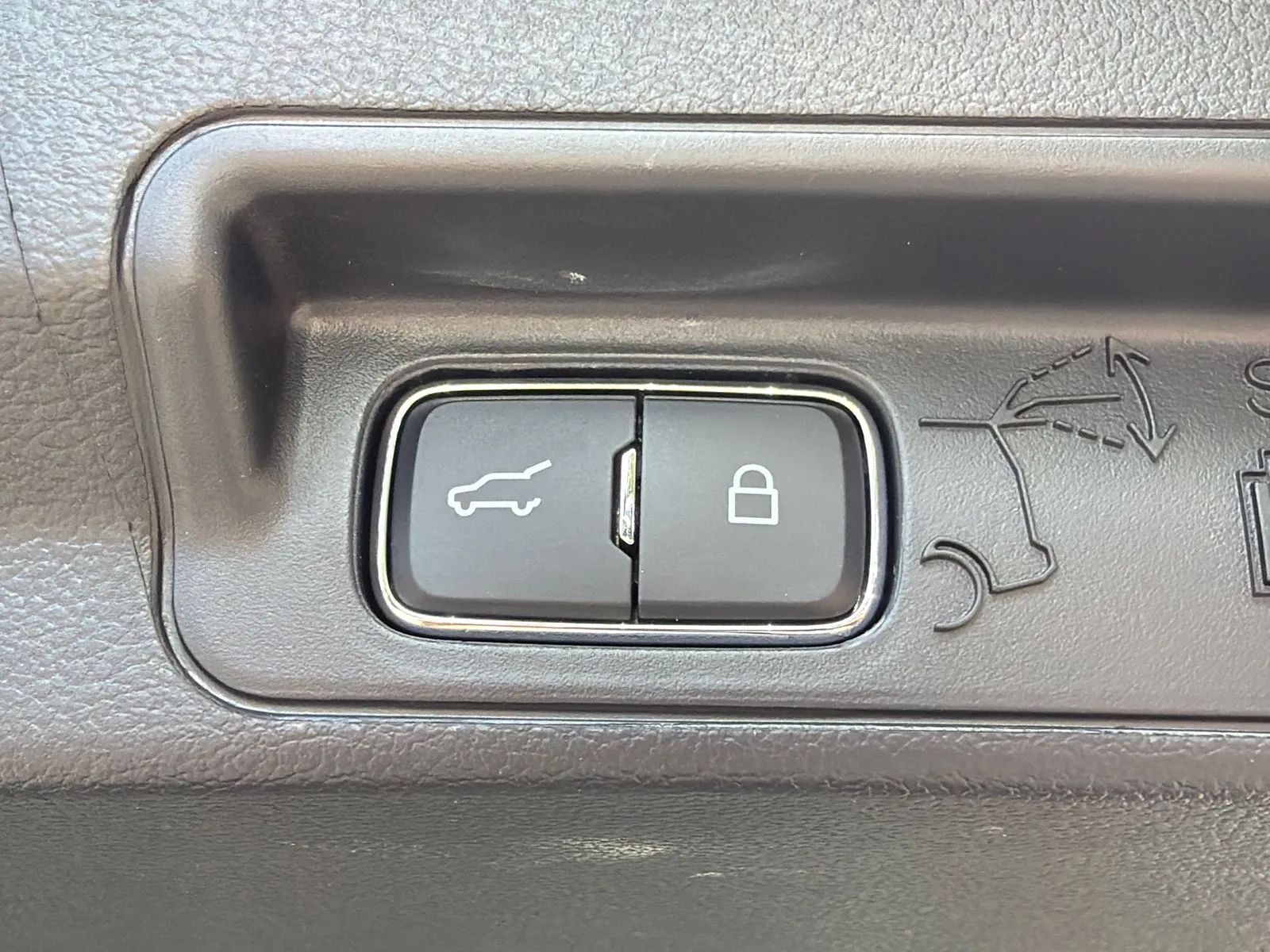 2026 Ford Explorer Active - Photo 20