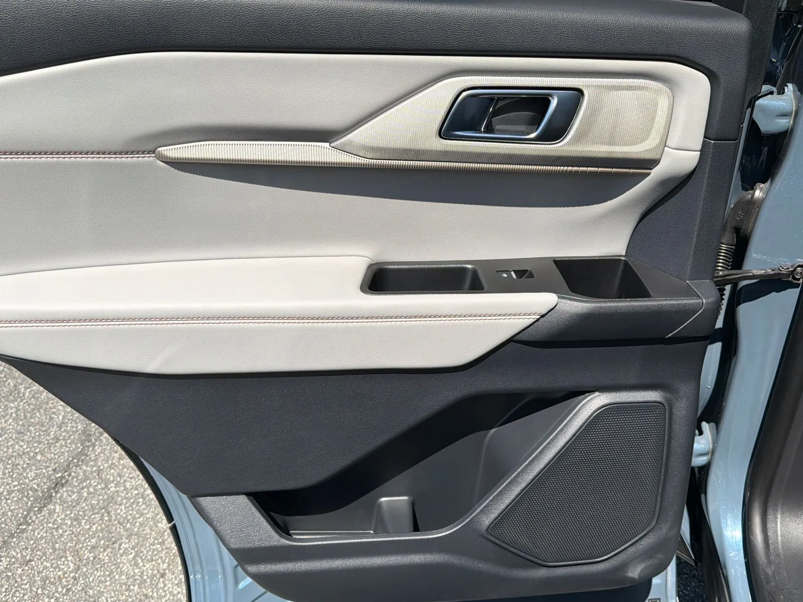 2026 Ford Explorer Active - Photo 23