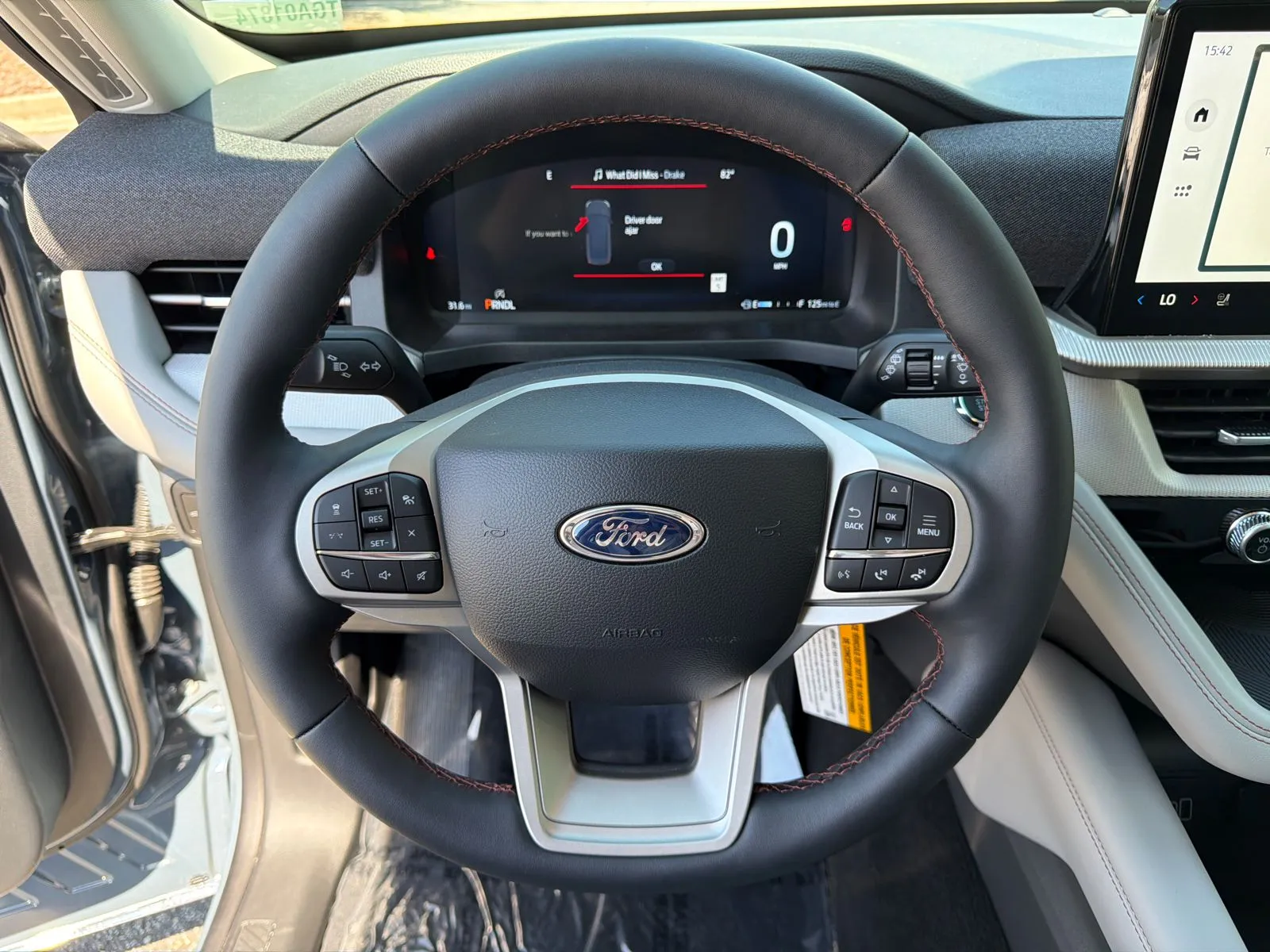 2026 Ford Explorer Active - Photo 27