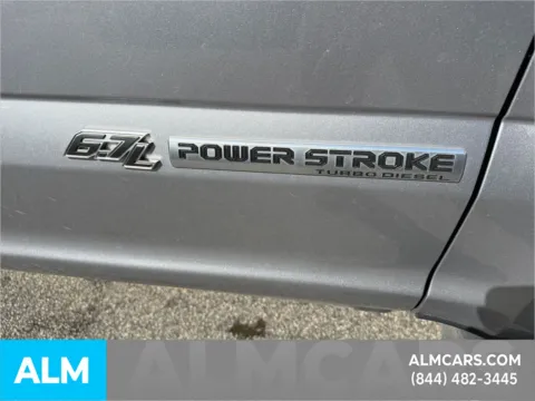 More photos of 2021 Ford F-350SD Lariat at ALM Ford Marietta, GA
