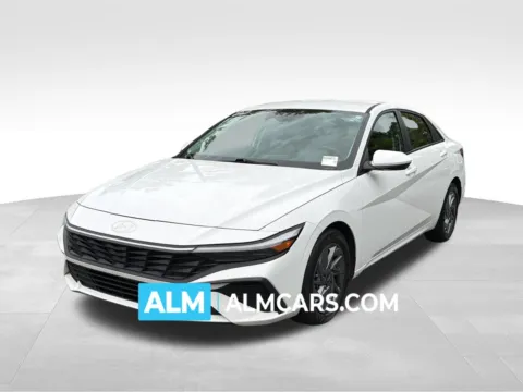 White 2024 Hyundai Elantra SEL for sale in Marietta, GA