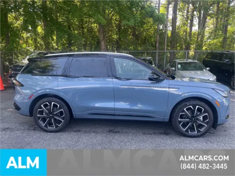 More photos of 2025 Lincoln Nautilus Reserve at ALM Ford Marietta, GA