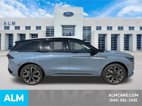 More photos of 2025 Lincoln Nautilus Reserve at ALM Ford Marietta, GA
