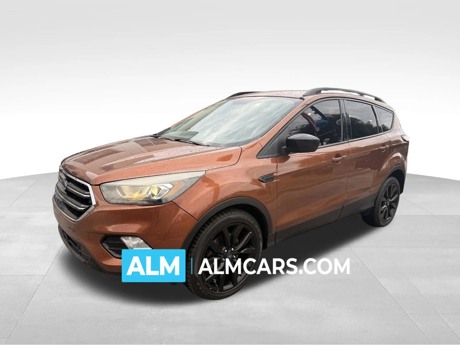 Red 2017 Ford Escape SE for sale in Marietta, GA