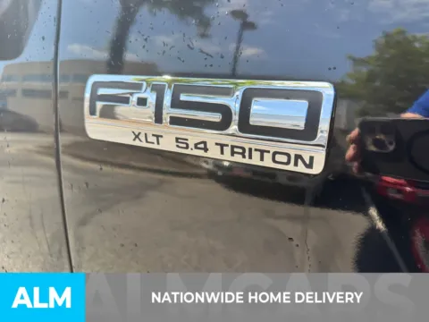 More photos of 2005 Ford F-150 XLT at ALM Ford Marietta, GA