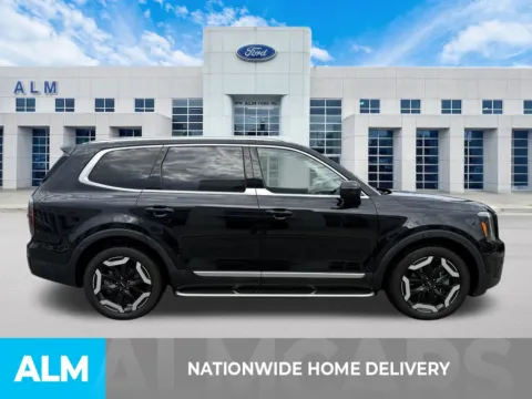 More photos of 2023 Kia Telluride EX at ALM Ford Marietta, GA