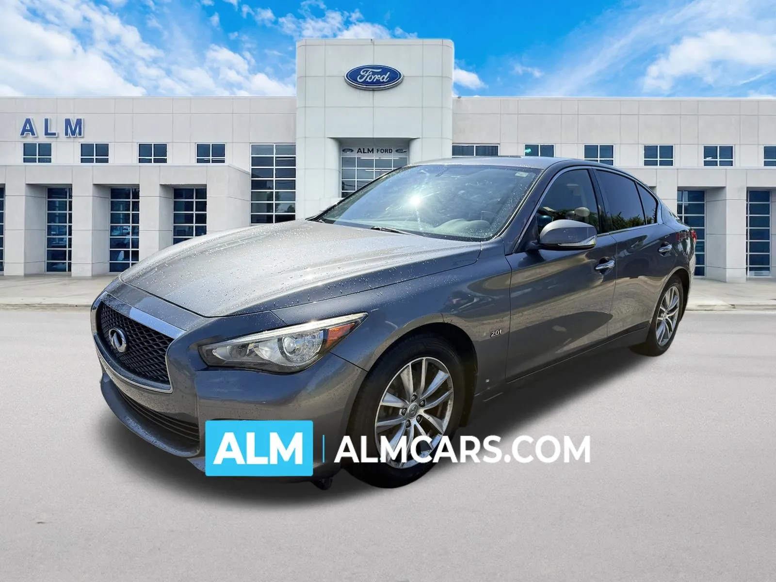 2016 INFINITI Q50 2.0t Premium's photo