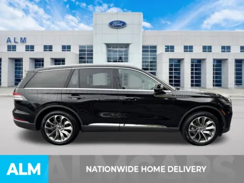 More photos of 2025 Lincoln Aviator Reserve at ALM Ford Marietta, GA