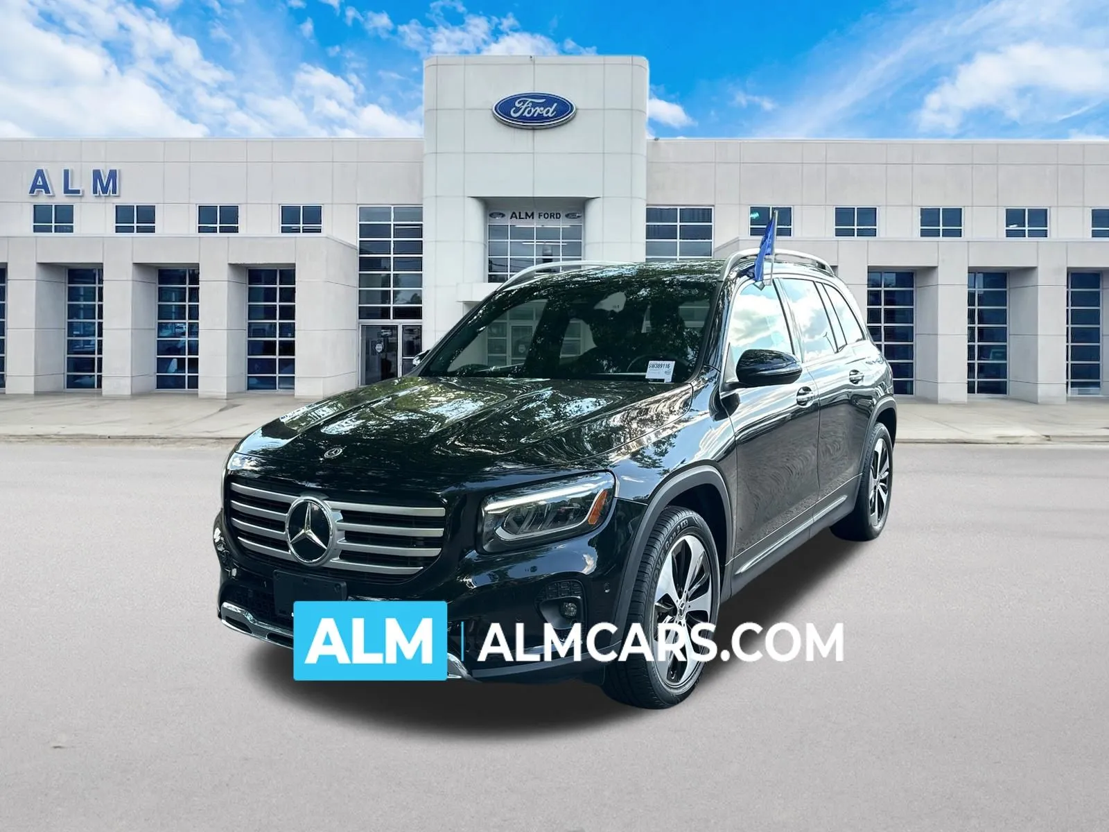 2025 Mercedes-Benz GLB