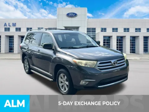 Another view of 2013 Toyota Highlander Base Plus for sale in Marietta, GA at ALM Ford Marietta