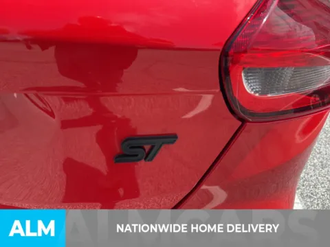 More photos of 2016 Ford Focus ST at ALM Ford Marietta, GA