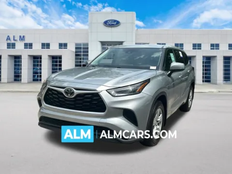 Silver 2021 Toyota Highlander L for sale in Marietta, GA