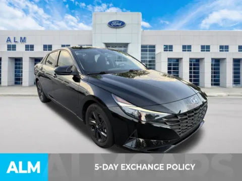 Another view of 2022 Hyundai Elantra SEL for sale in Marietta, GA at ALM Ford Marietta