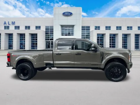 More photos of 2026 Ford F-450SD Platinum at ALM Ford Marietta, GA