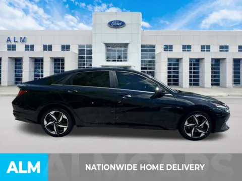 More photos of 2021 Hyundai Elantra Hybrid Limited at ALM Ford Marietta, GA
