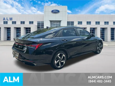 More photos of 2021 Hyundai Elantra Hybrid Limited at ALM Ford Marietta, GA