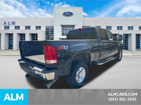 More photos of 2008 GMC Sierra 2500 HD SLT at ALM Ford Marietta, GA