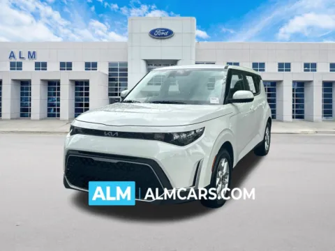 White 2025 Kia Soul LX for sale in Marietta, GA
