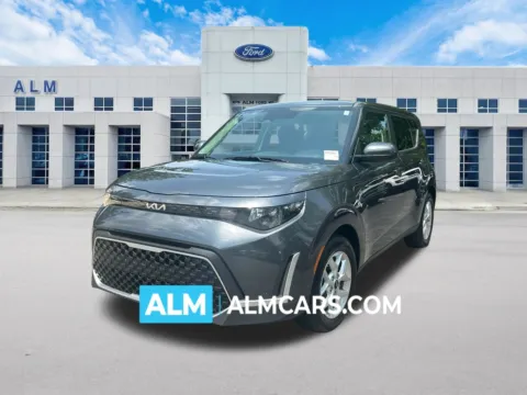 Gray 2025 Kia Soul LX for sale in Marietta, GA