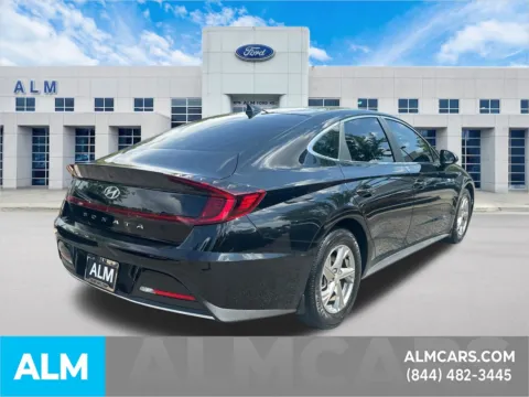 More photos of 2021 Hyundai Sonata SE at ALM Ford Marietta, GA