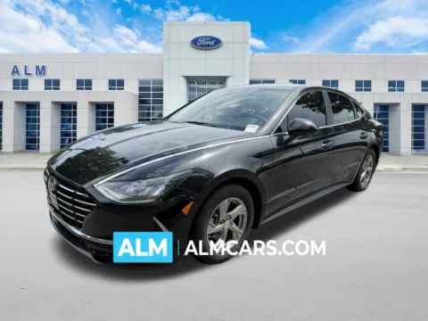 Black 2021 Hyundai Sonata SE for sale in Marietta, GA