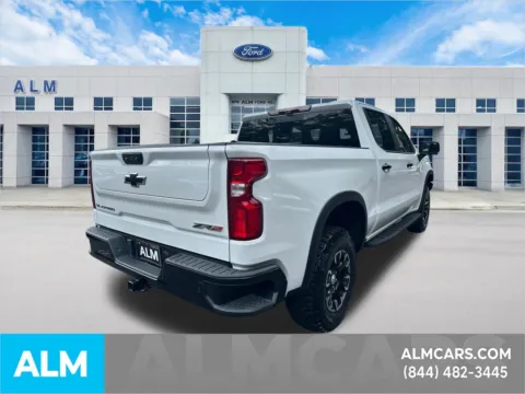 More photos of 2022 Chevrolet Silverado 1500 ZR2 at ALM Ford Marietta, GA