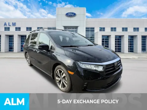 Another view of 2022 Honda Odyssey Touring for sale in Marietta, GA at ALM Ford Marietta
