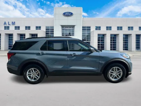 More photos of 2027 Ford Explorer Active at ALM Ford Marietta, GA