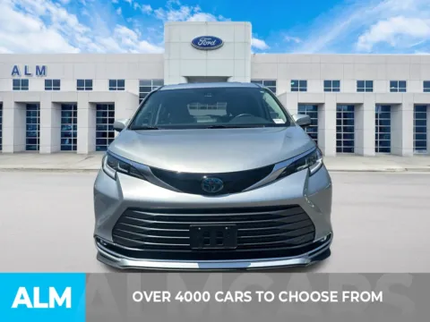 Photos of 2021 Toyota Sienna Limited for sale in Marietta, GA at ALM Ford Marietta