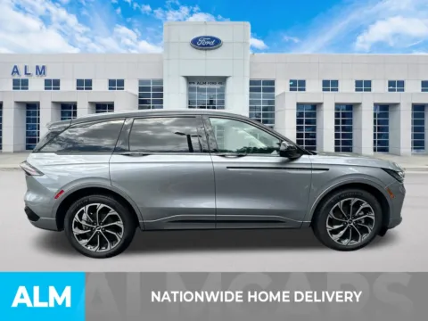More photos of 2025 Lincoln Nautilus Reserve at ALM Ford Marietta, GA