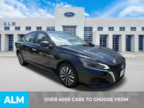 Photos of 2024 Nissan Altima 2.5 SV for sale in Marietta, GA at ALM Ford Marietta