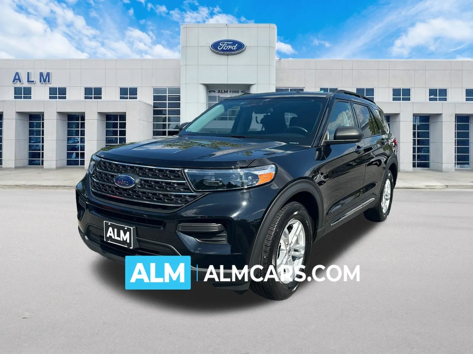Black 2024 Ford Explorer XLT for sale in Marietta, GA