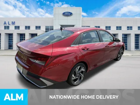 More photos of 2025 Hyundai Elantra SEL Convenience at ALM Ford Marietta, GA